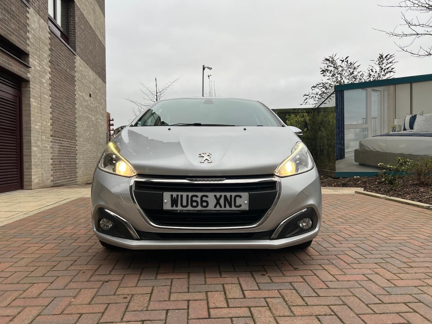 Used Peugeot 208 2016 for sale - 77066318: Photo 6