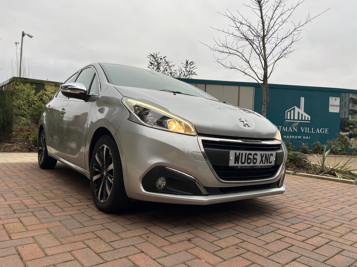 Used Peugeot 208 2016 for sale - 77066318: Photo 9