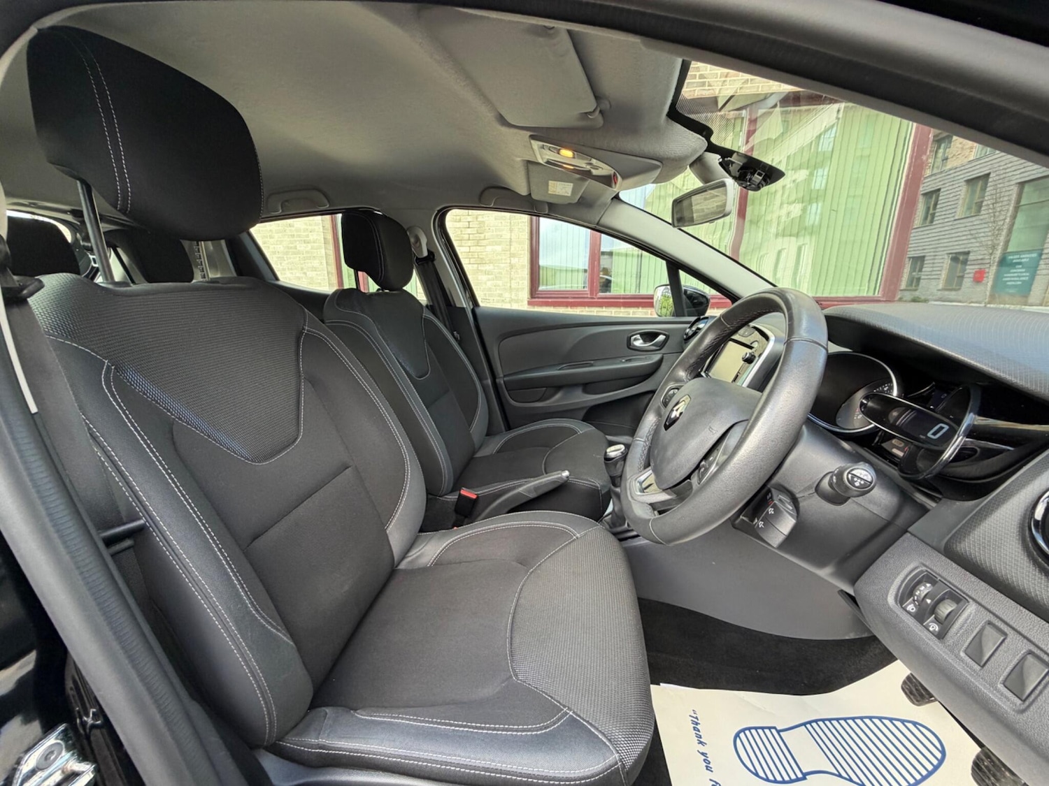 Used Renault Clio 2017 for sale - 77377456: Photo 21