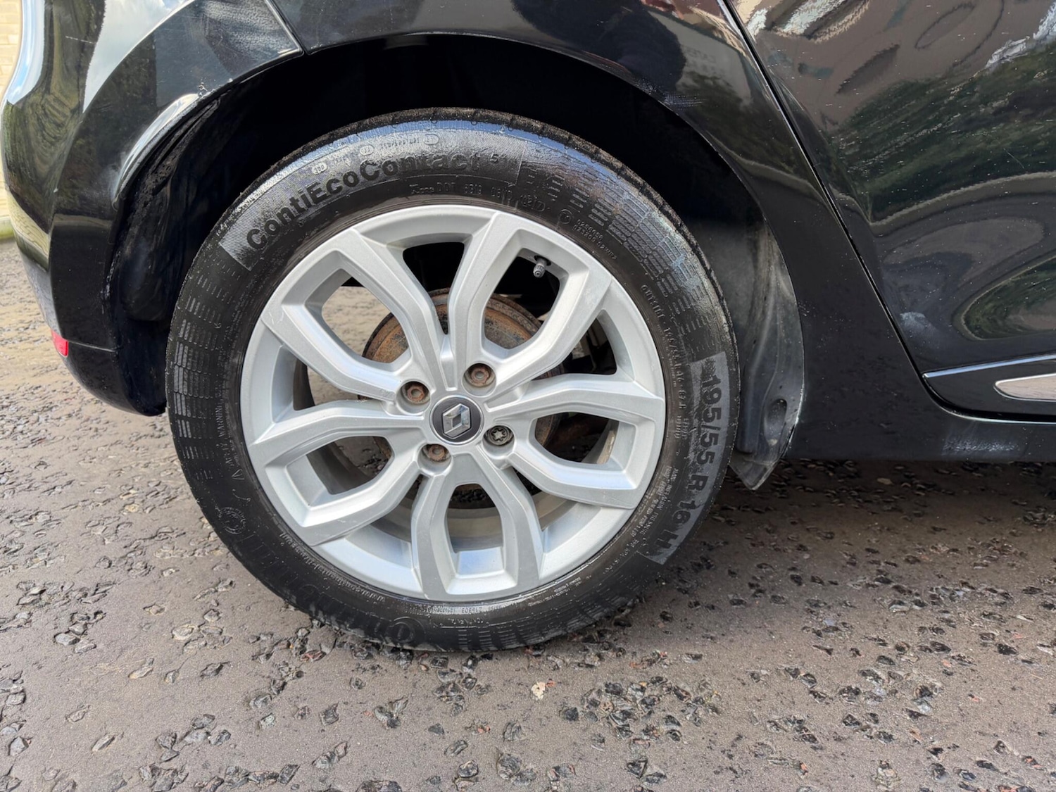 Used Renault Clio 2017 for sale - 77377456: Photo 28