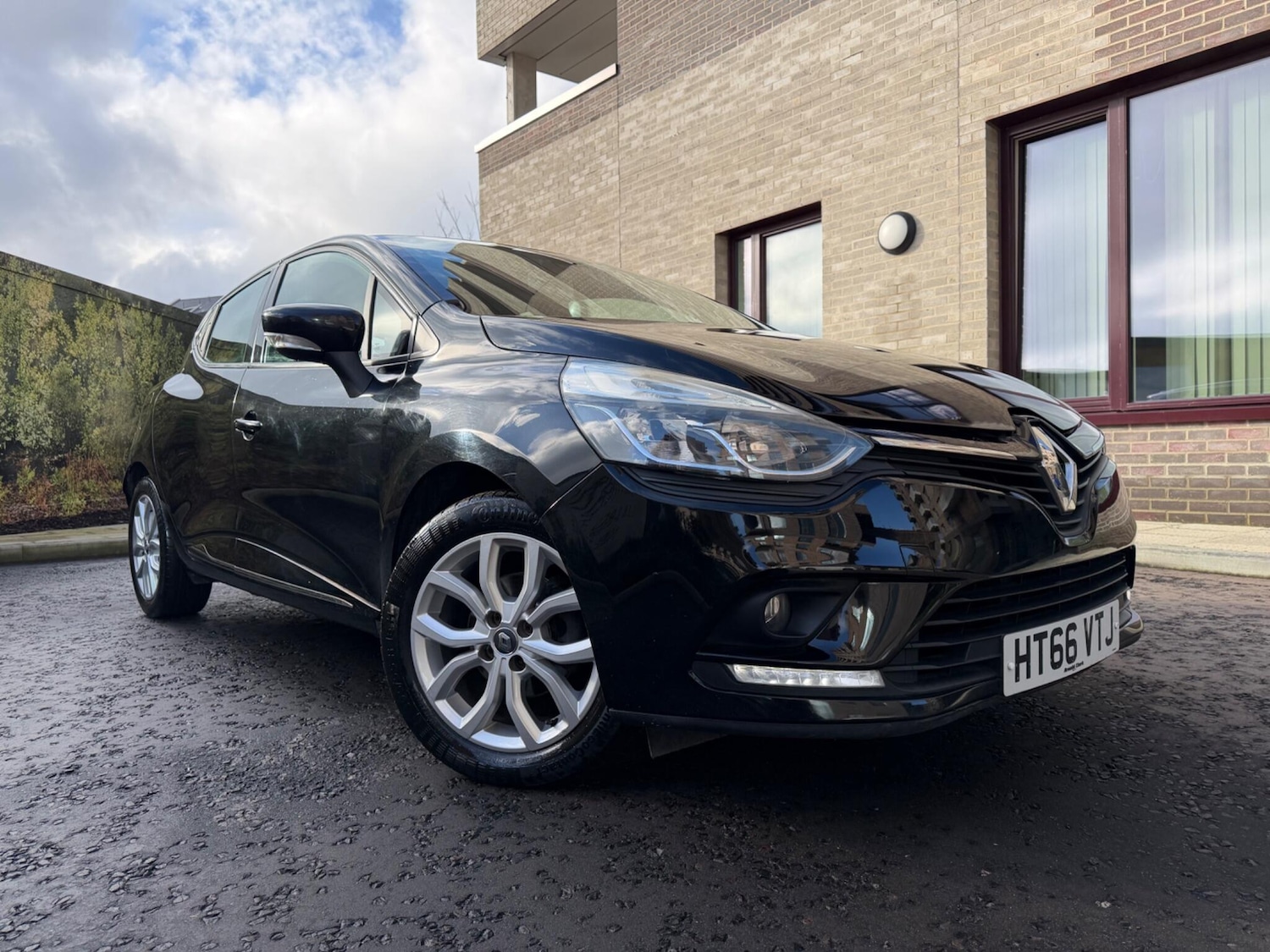 Used Renault Clio 2017 for sale - 77377456: Photo 7