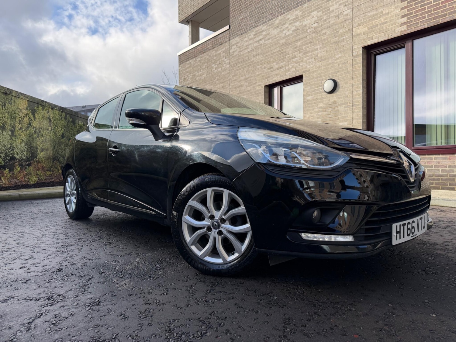 Used Renault Clio 2017 for sale - 77377456: Photo 8