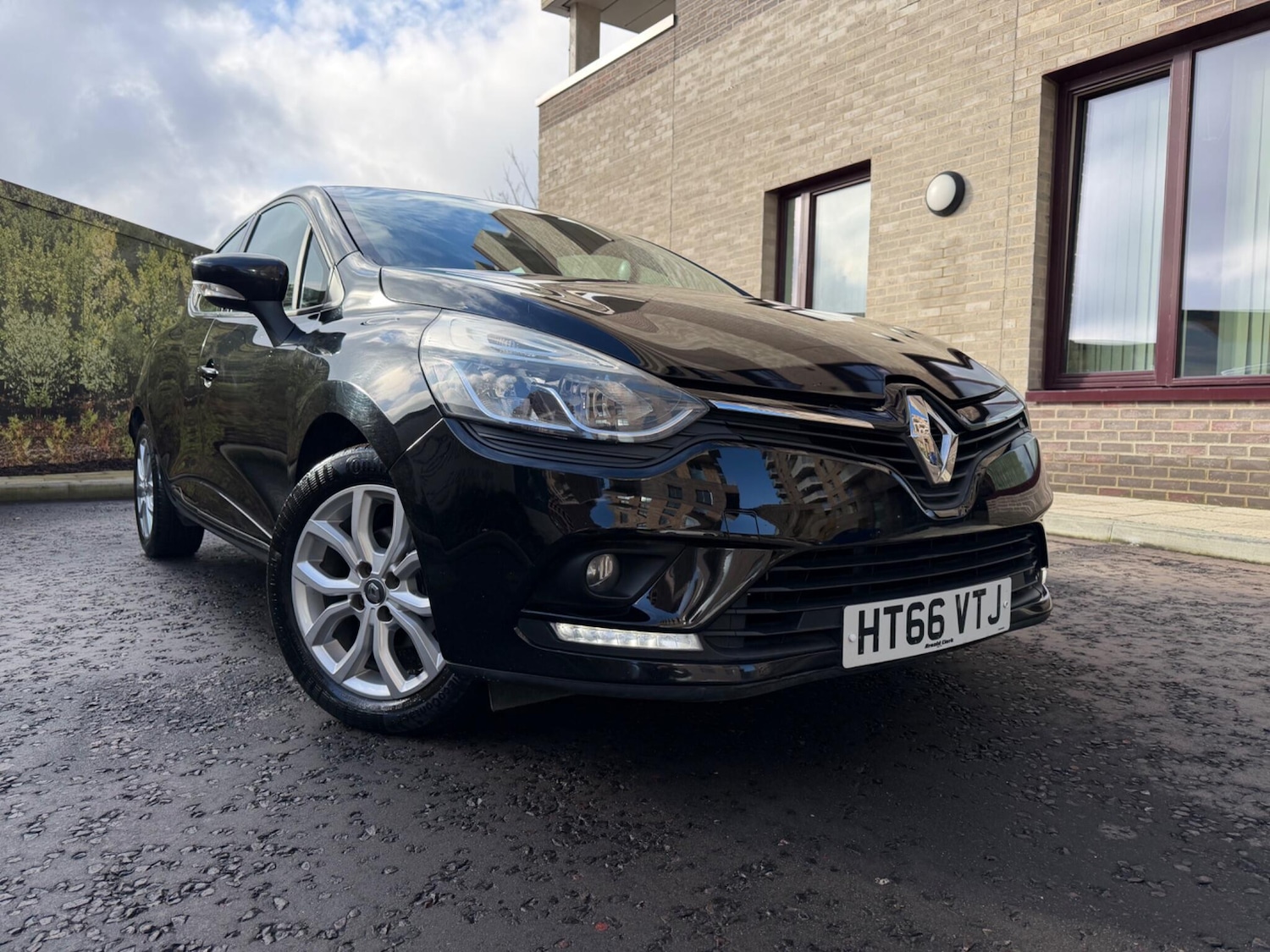 Used Renault Clio 2017 for sale - 77377456: Photo 9