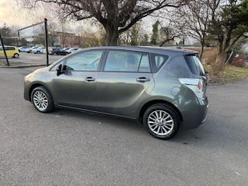 Used Toyota Verso 2018 for sale - 79387405: Photo