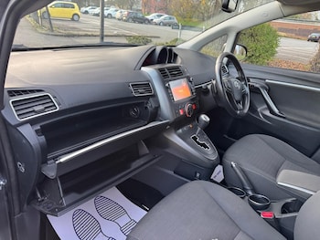 Used Toyota Verso 2018 for sale - 79387405: Photo