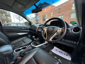 Used Nissan Navara 2016 for sale - 73882730: Photo