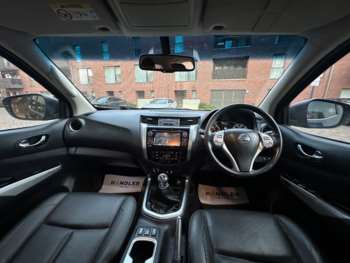 Used Nissan Navara 2016 for sale - 73882730: Photo