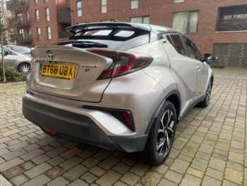 Used Toyota C-HR 2018 for sale - 73857829: Photo