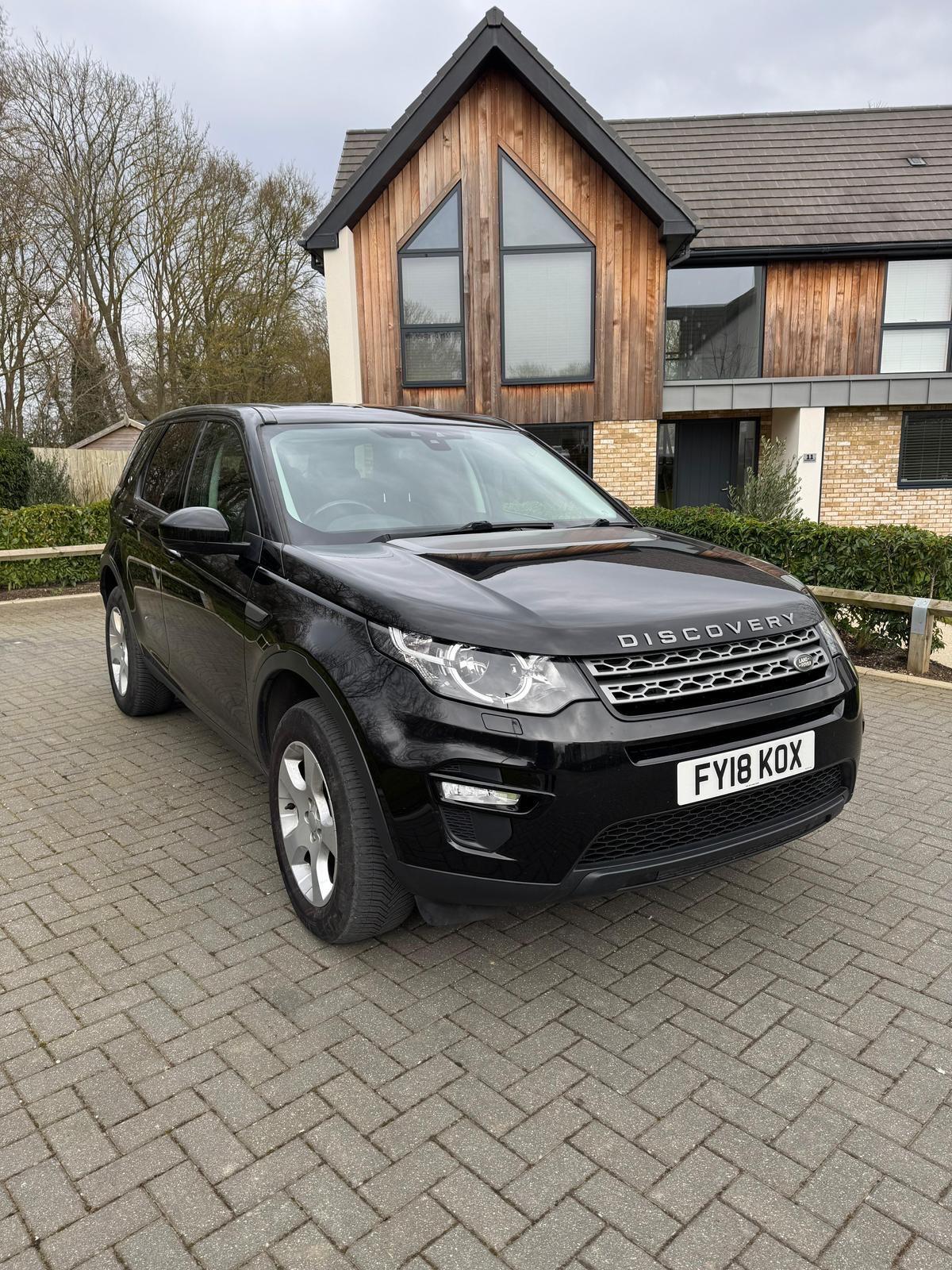 Used Land Rover Discovery Sport 2018 for sale - 77564661: Photo 1