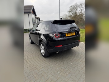 Used Land Rover Discovery Sport 2018 for sale - 77564661: Photo