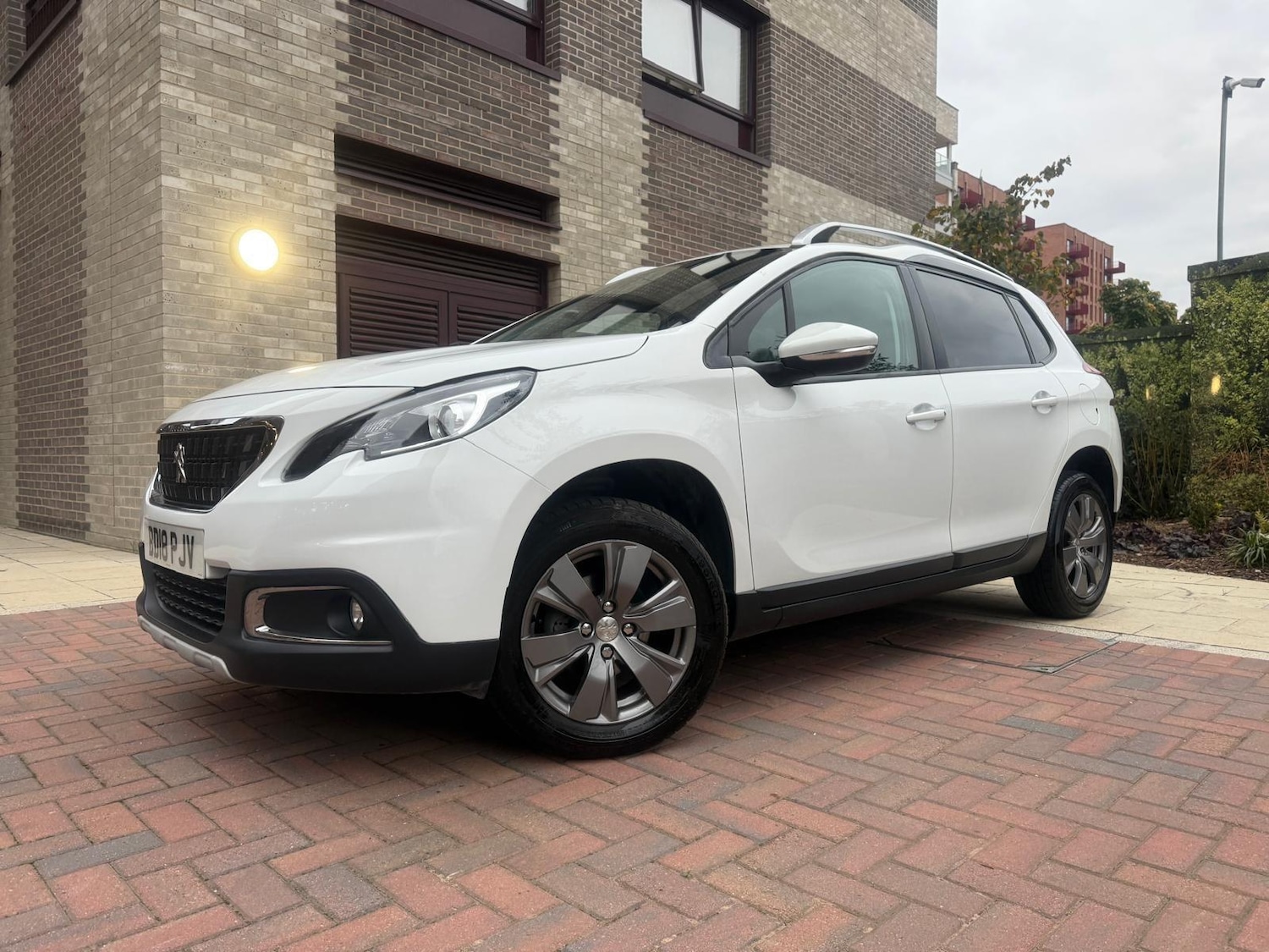 Used Peugeot 2008 2018 for sale - 76314921: Photo 8