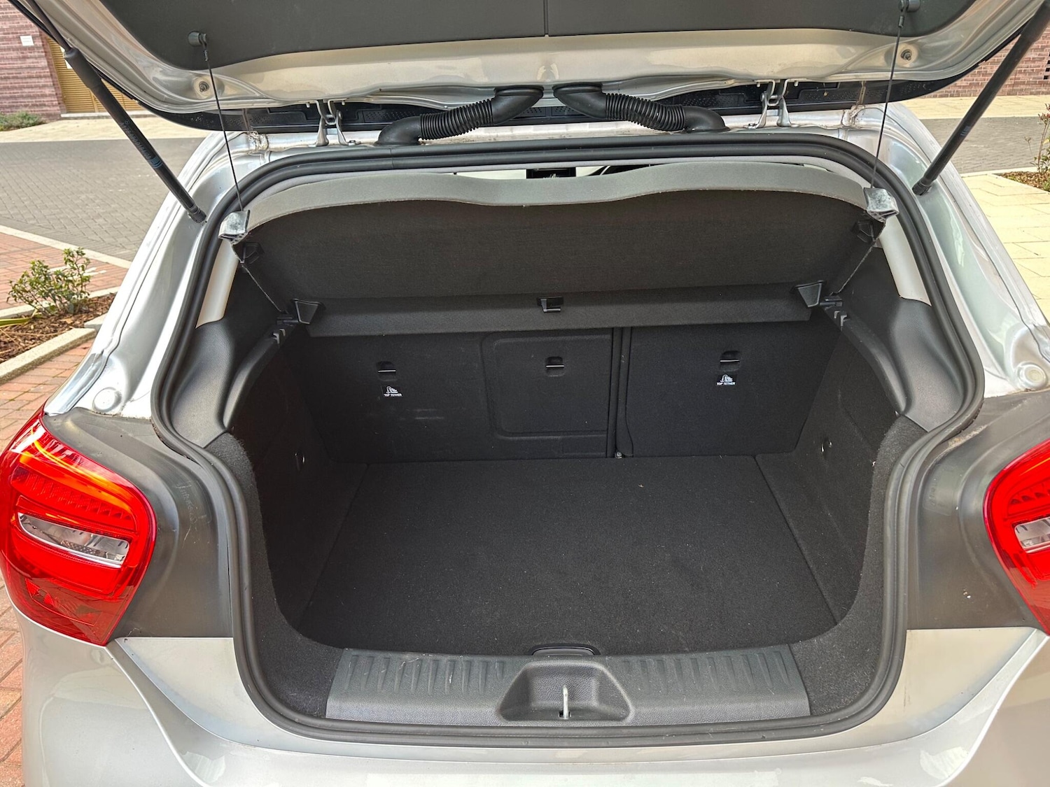 Used Mercedes-Benz A-Class 2018 for sale - 76988889: Photo 31