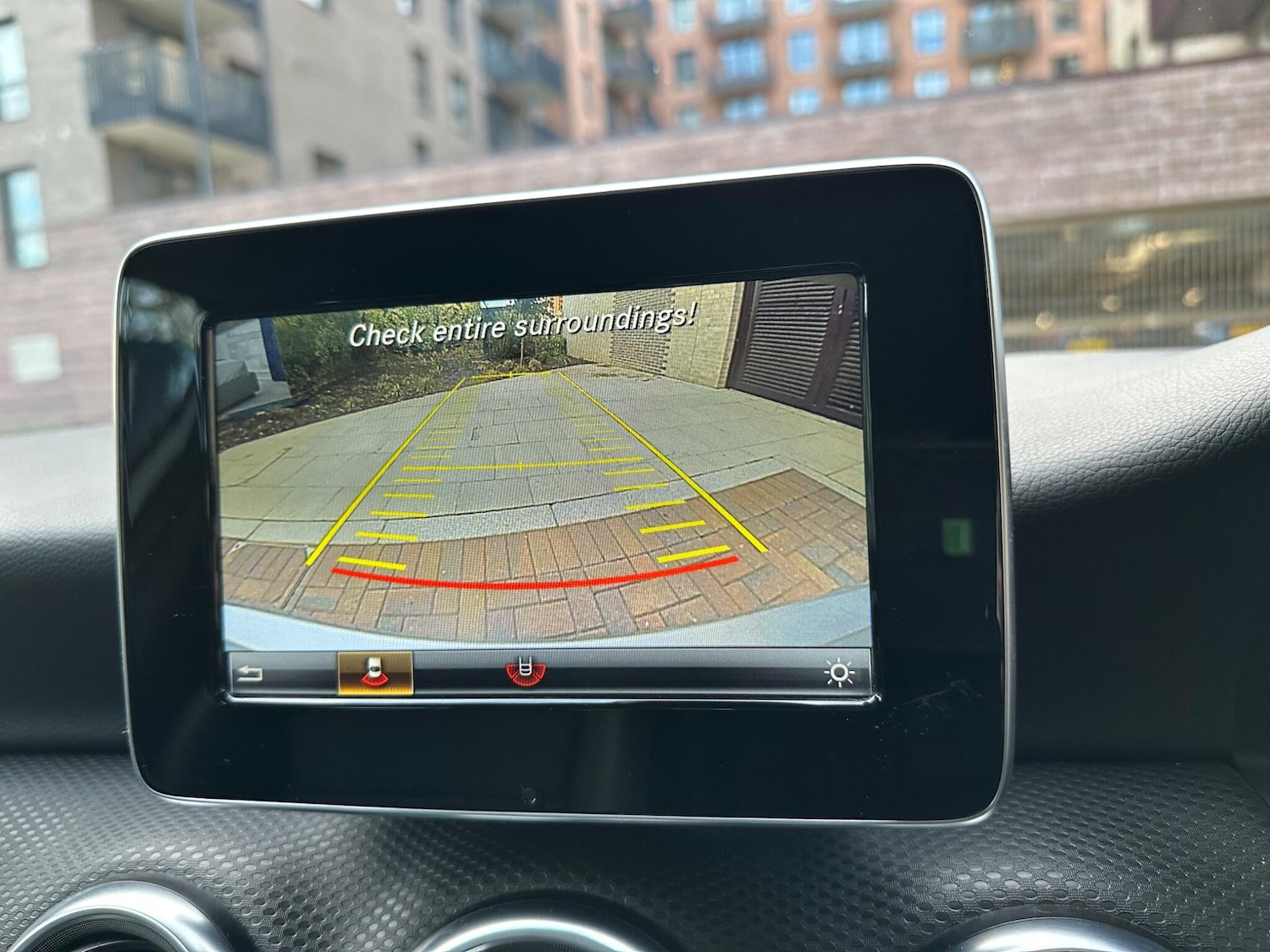 Used Mercedes-Benz A-Class 2018 for sale - 76988889: Photo 46