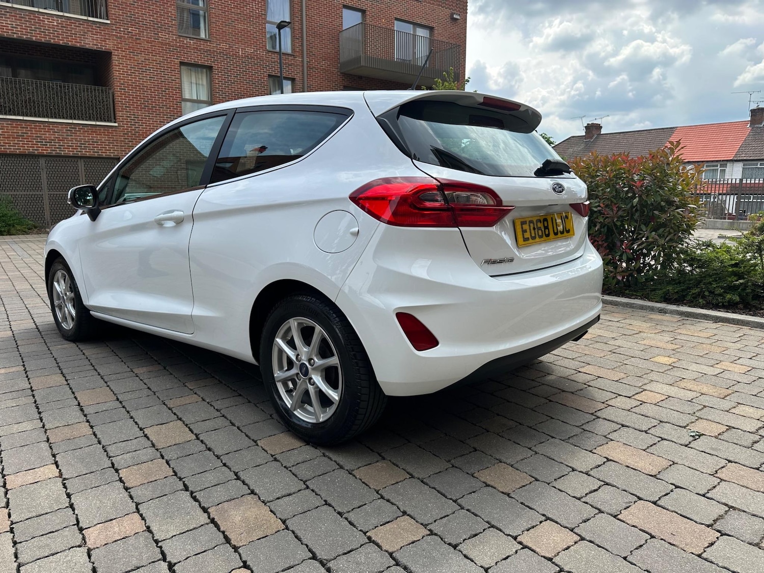 Used Ford Fiesta for sale - 76996580: Photo 2