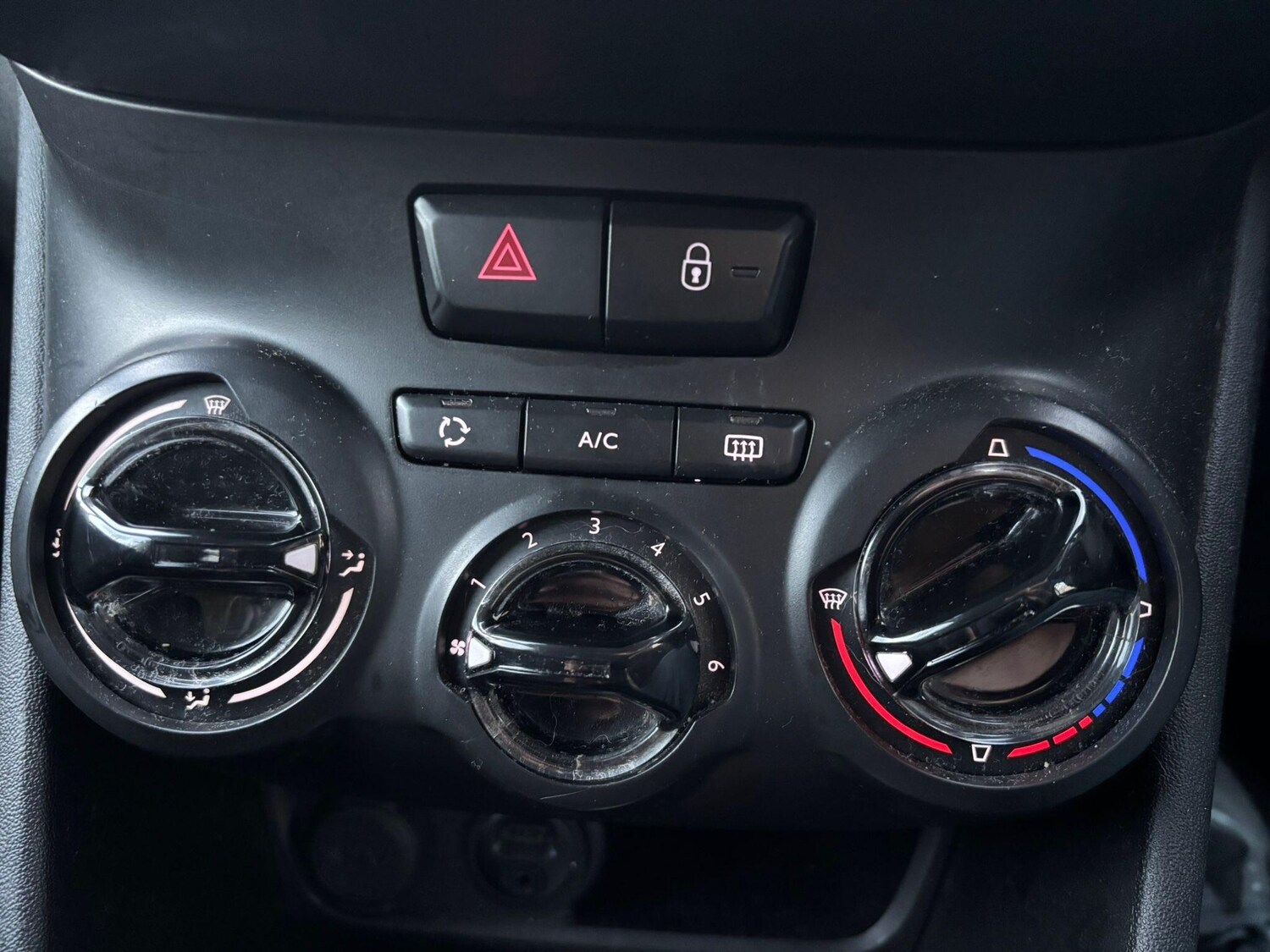 Used Peugeot 208 for sale - 77670982: Photo 10