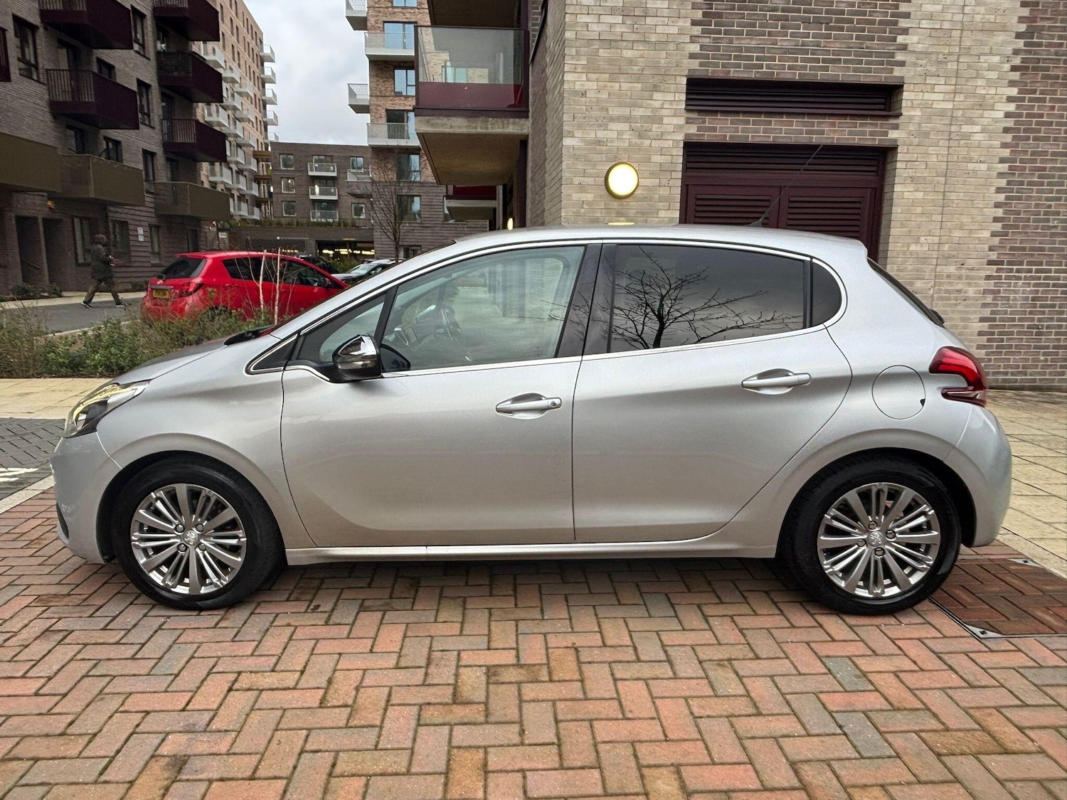 Used Peugeot 208 2018 for sale - 77670982: Photo 18