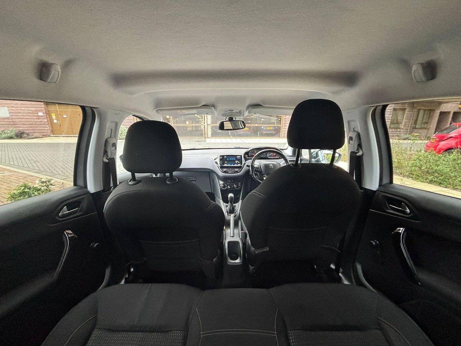 Used Peugeot 208 2018 for sale - 77670982: Photo 27