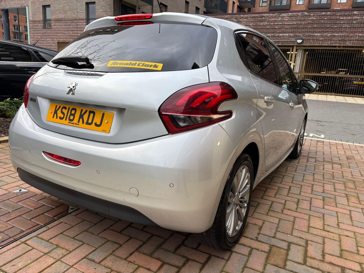 Used Peugeot 208 2018 for sale - 77670982: Photo 32