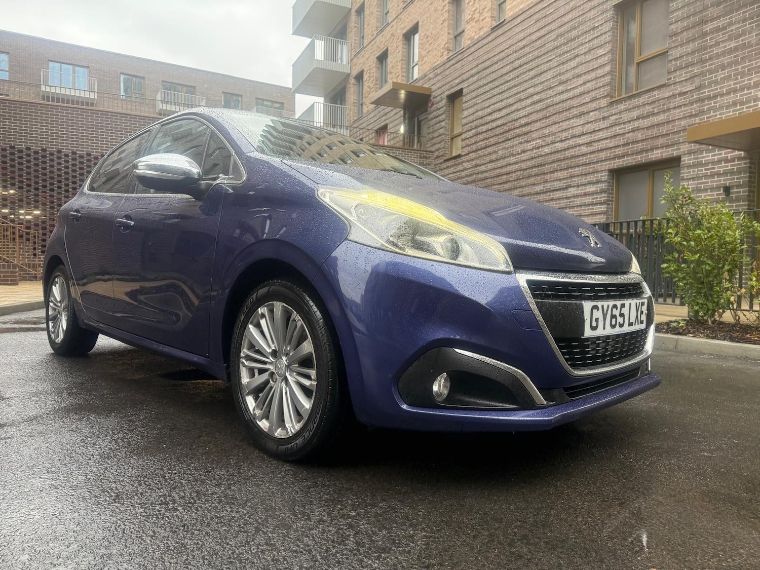 Used Peugeot 208 2015 for sale - 76432517: Photo 10