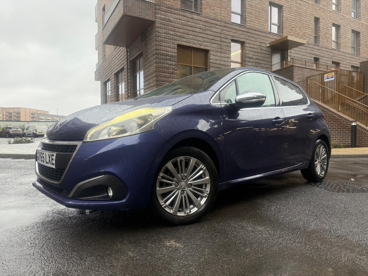 Used Peugeot 208 2015 for sale - 76432517: Photo 9