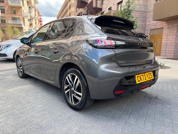 Used Peugeot 208 2023 for sale - 79062745: Photo