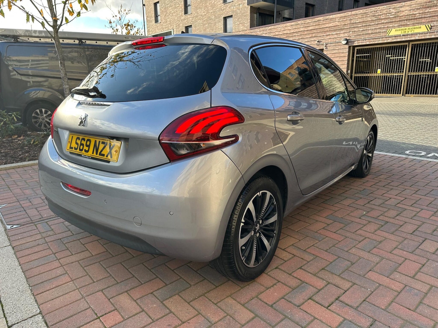 Used Peugeot 208 2019 for sale - 76227495: Photo 11