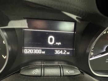 Used Peugeot 208 2019 for sale - 76227495: Photo 3