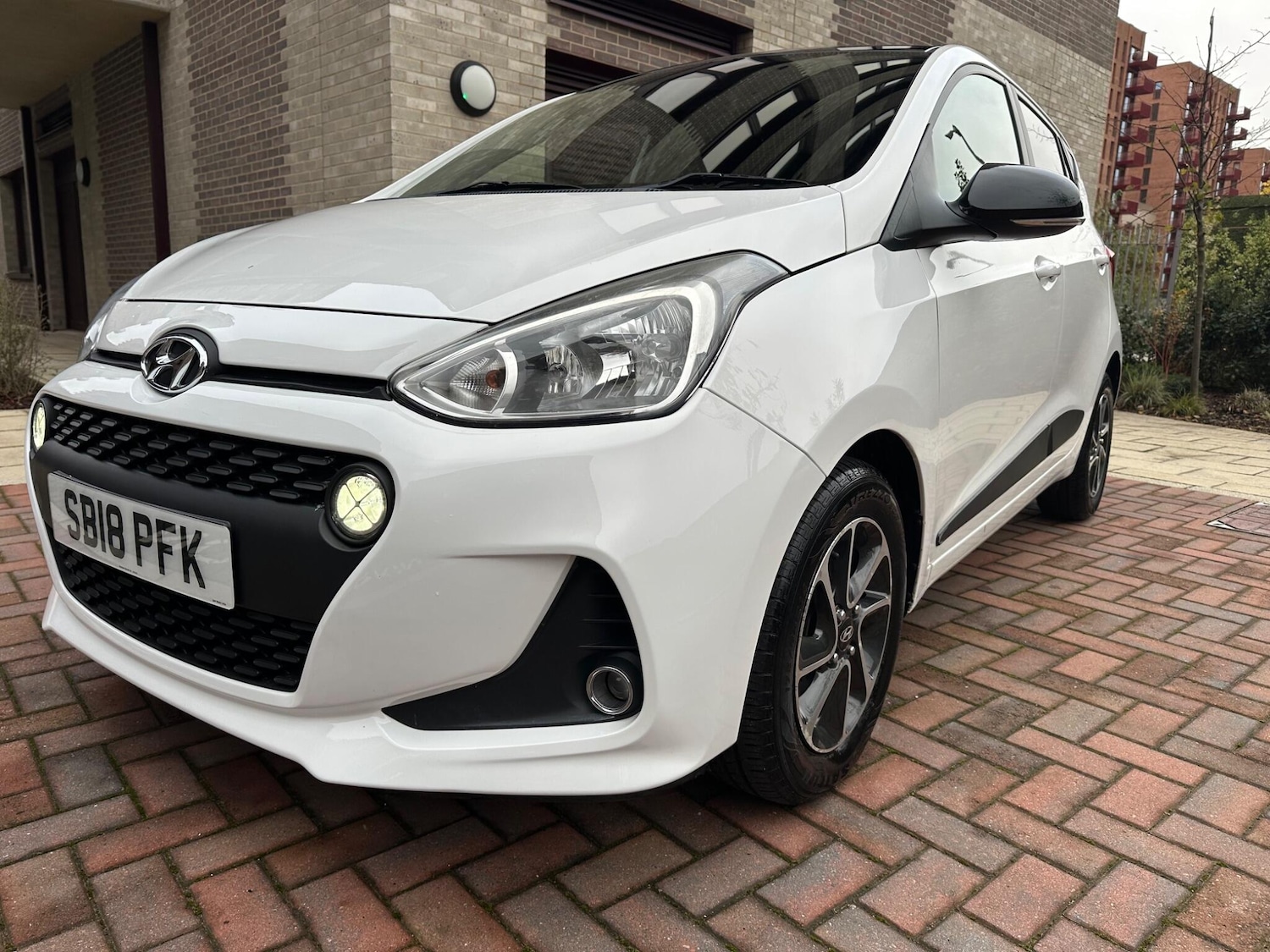 Used Hyundai i10 2018 for sale - 76701953: Photo 18