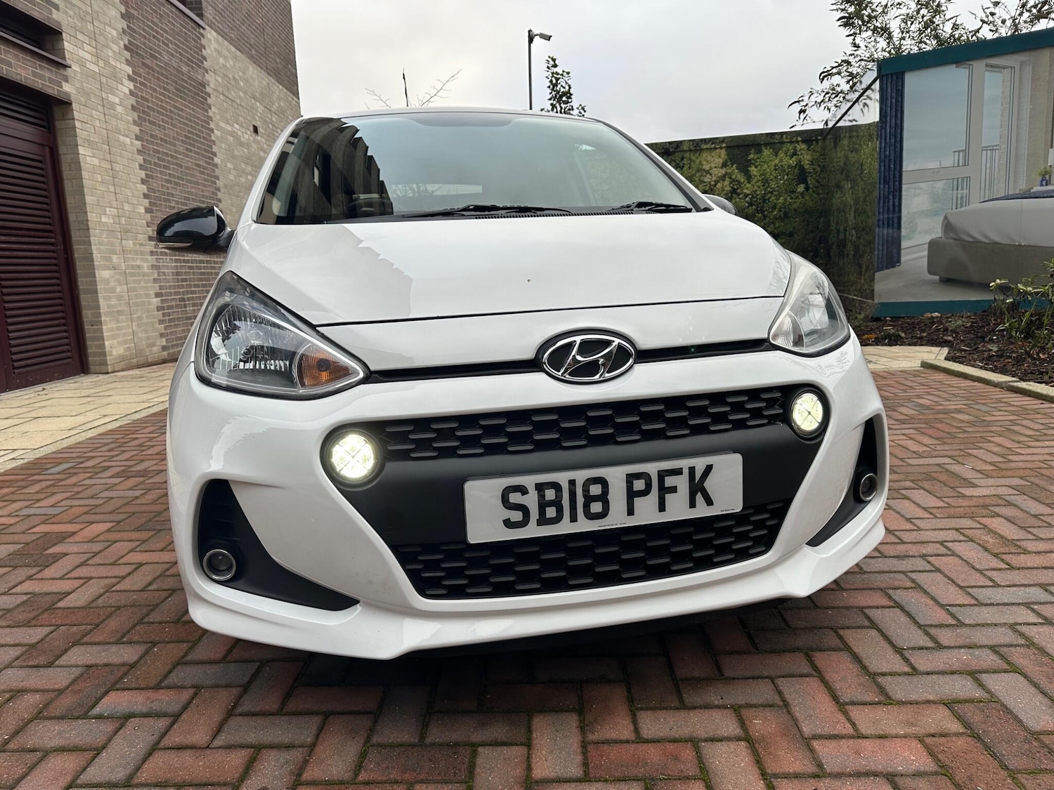 Used Hyundai i10 2018 for sale - 76701953: Photo 5