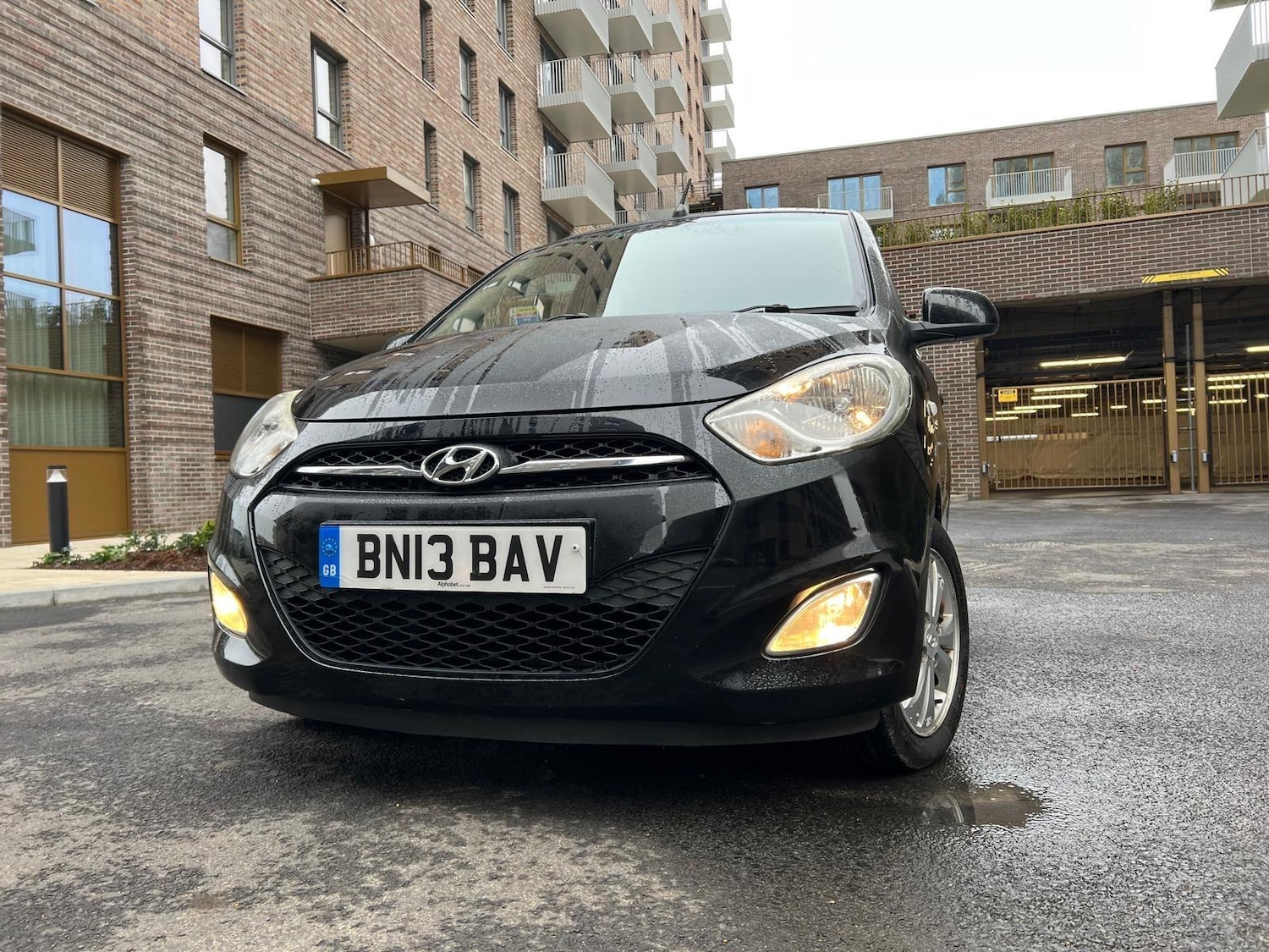 Used Hyundai i10 2013 for sale - 76975917: Photo 19