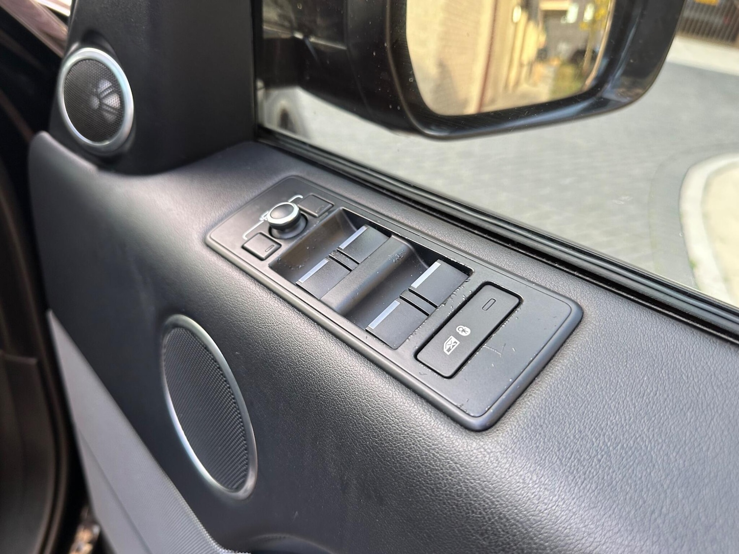 Used Land Rover Range Rover Sport 2016 for sale - 76561880: Photo 26