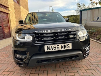 Used Land Rover Range Rover Sport 2016 for sale - 76561880: Photo