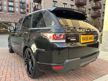 Used Land Rover Range Rover Sport 2016 for sale - 76561880: Photo