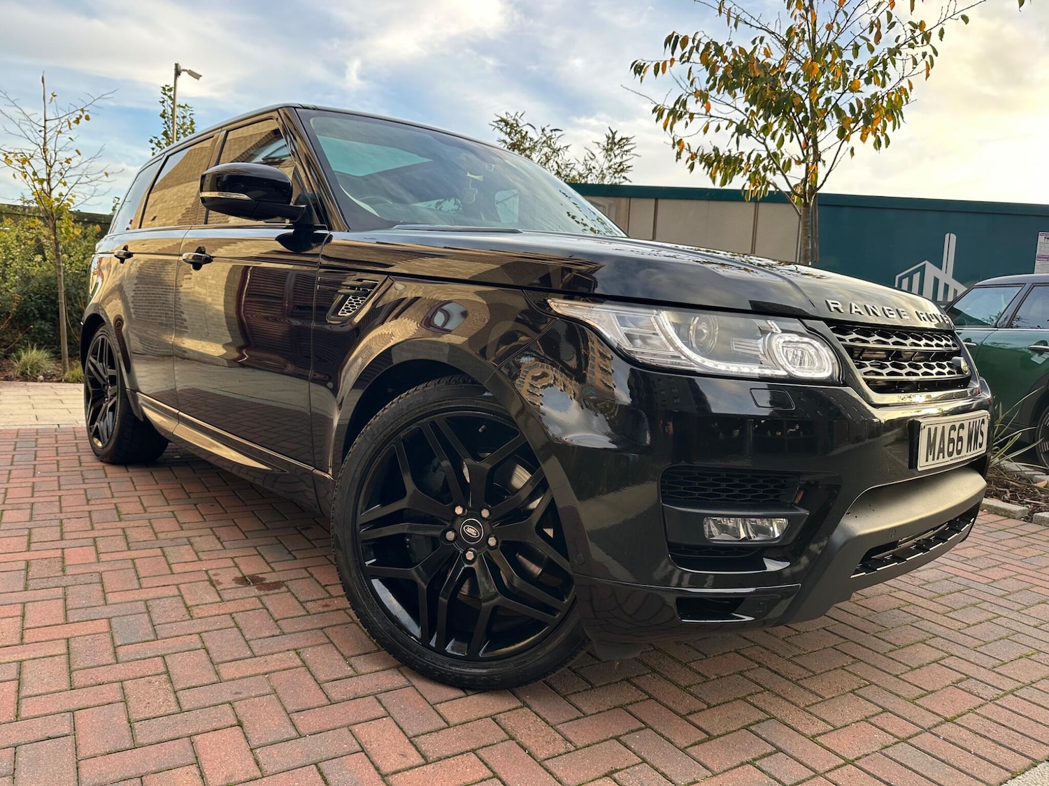 Used Land Rover Range Rover Sport 2016 for sale - 76561880: Photo 8