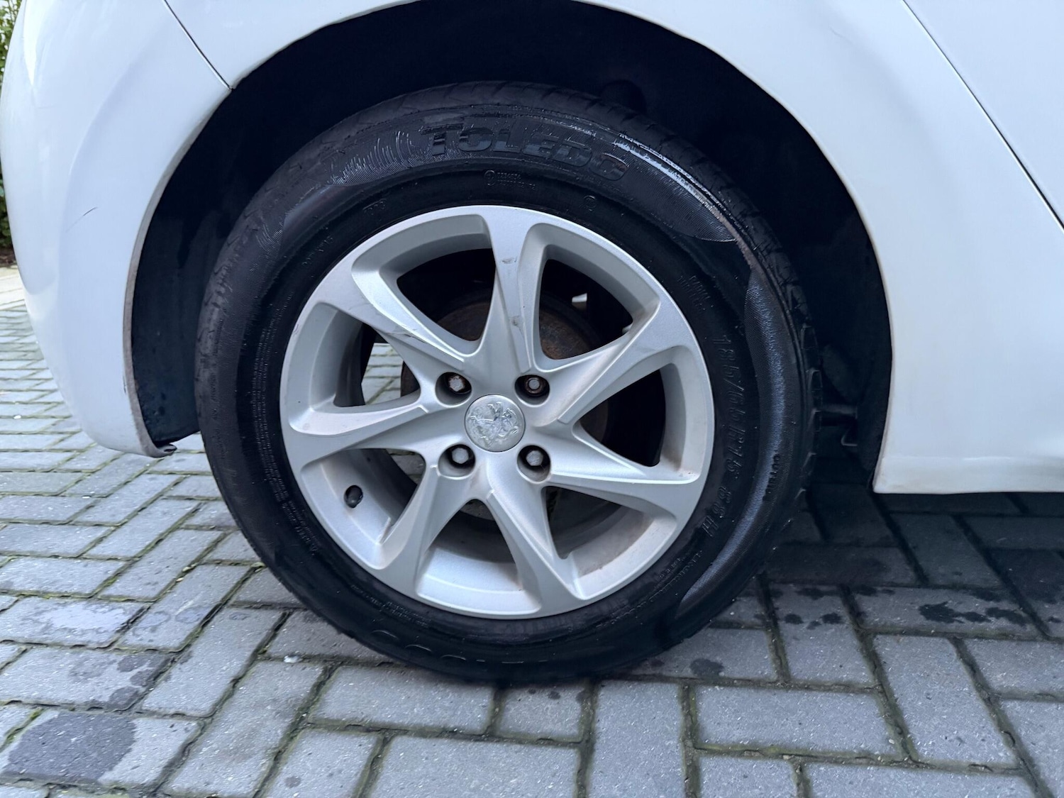 Used Peugeot 208 2016 for sale - 76801441: Photo 30