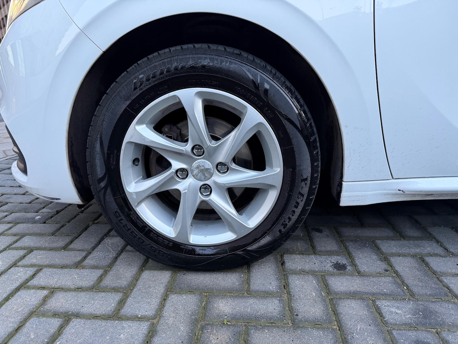 Used Peugeot 208 2016 for sale - 76801441: Photo 32