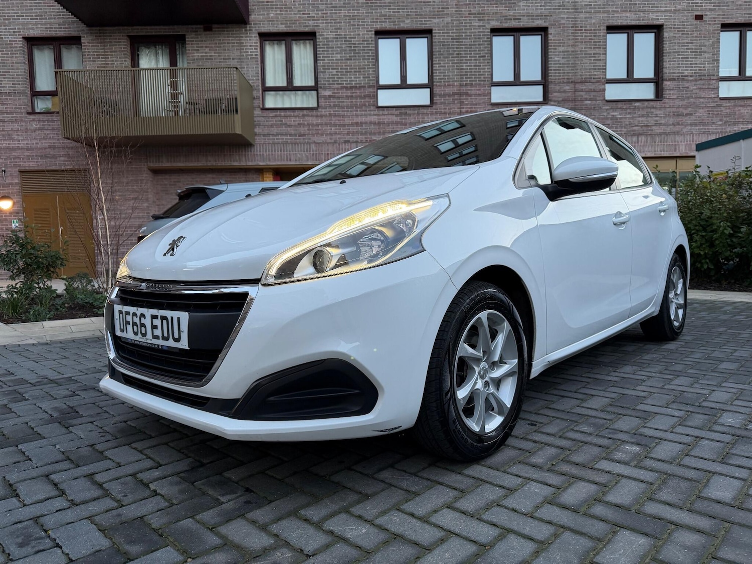 Used Peugeot 208 2016 for sale - 76801441: Photo 5