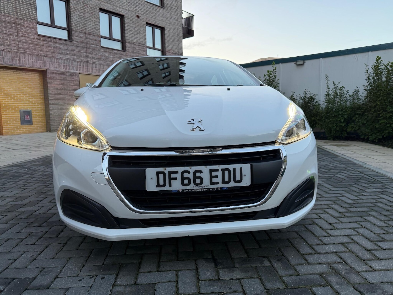 Used Peugeot 208 2016 for sale - 76801441: Photo 6