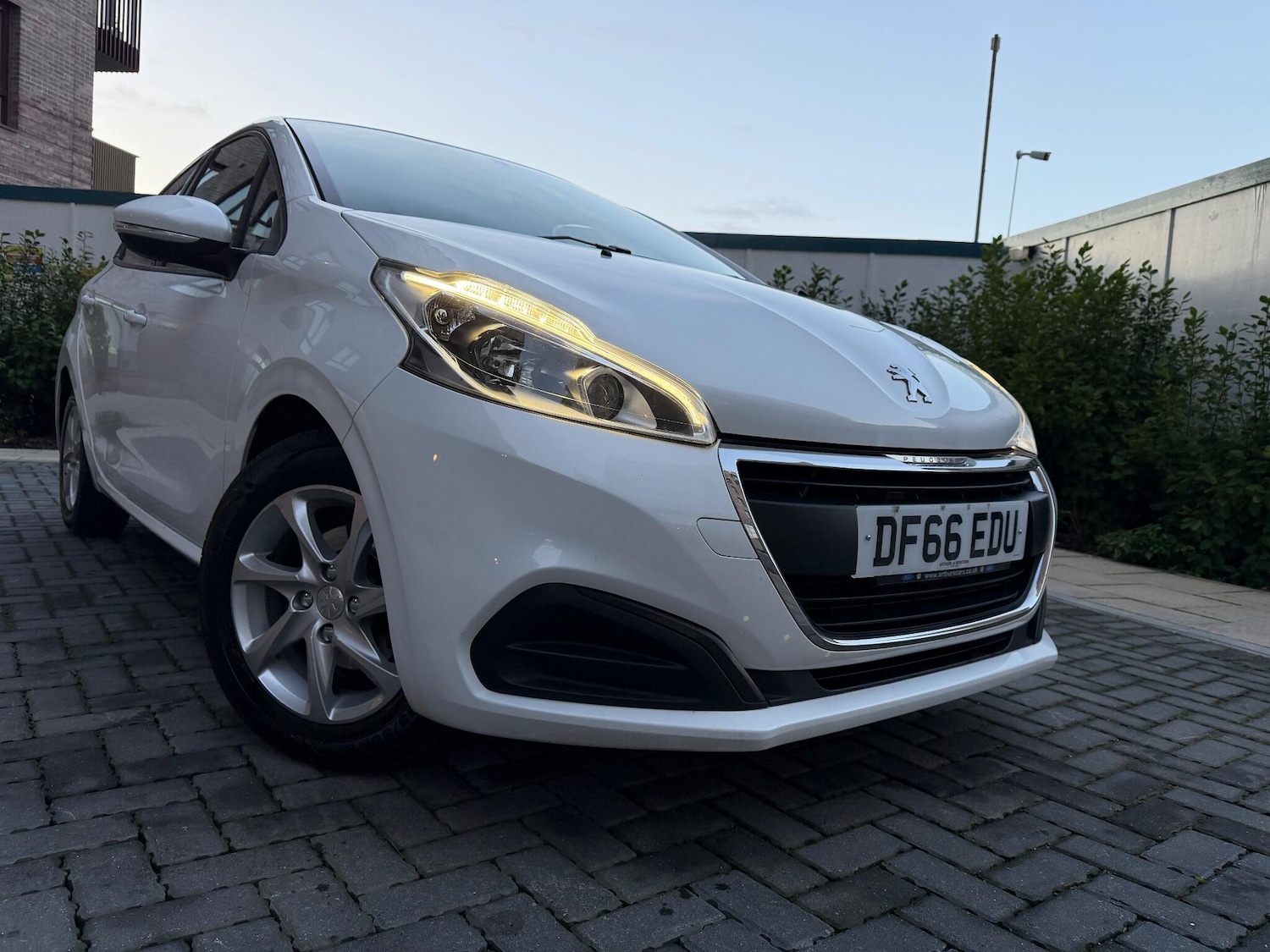 Used Peugeot 208 2016 for sale - 76801441: Photo 9