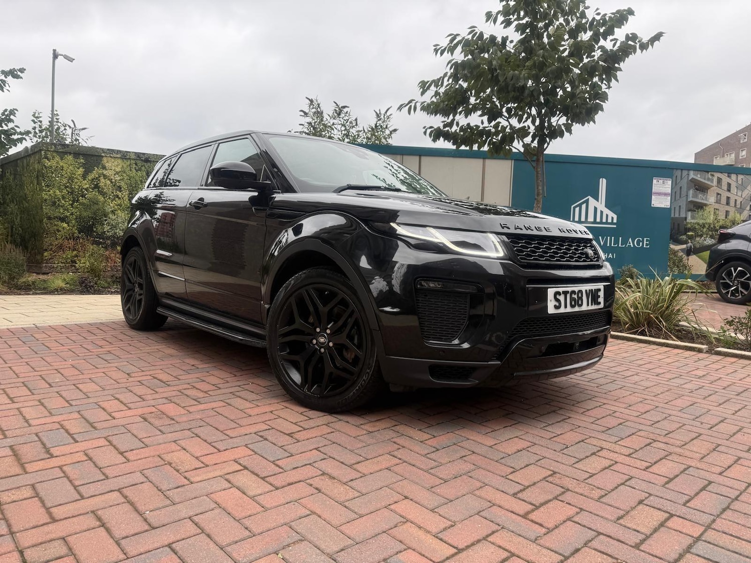 Used Land Rover Range Rover Evoque for sale - 77808764: Photo 8