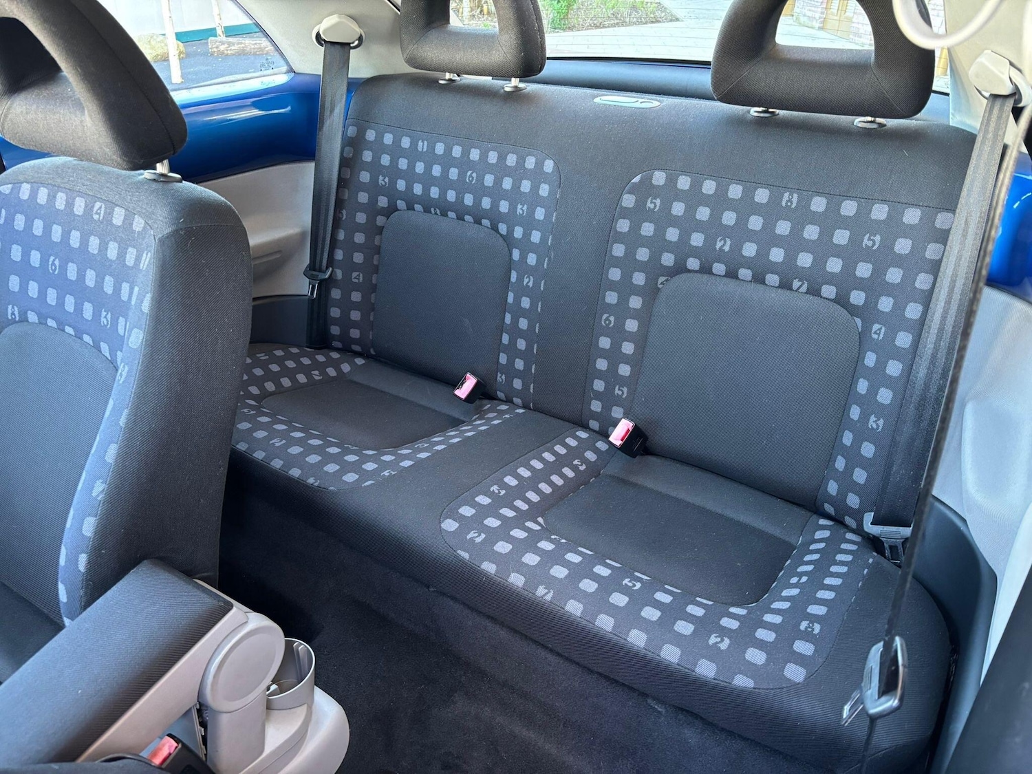 Used Volkswagen Beetle 2001 for sale - 78204154: Photo 25