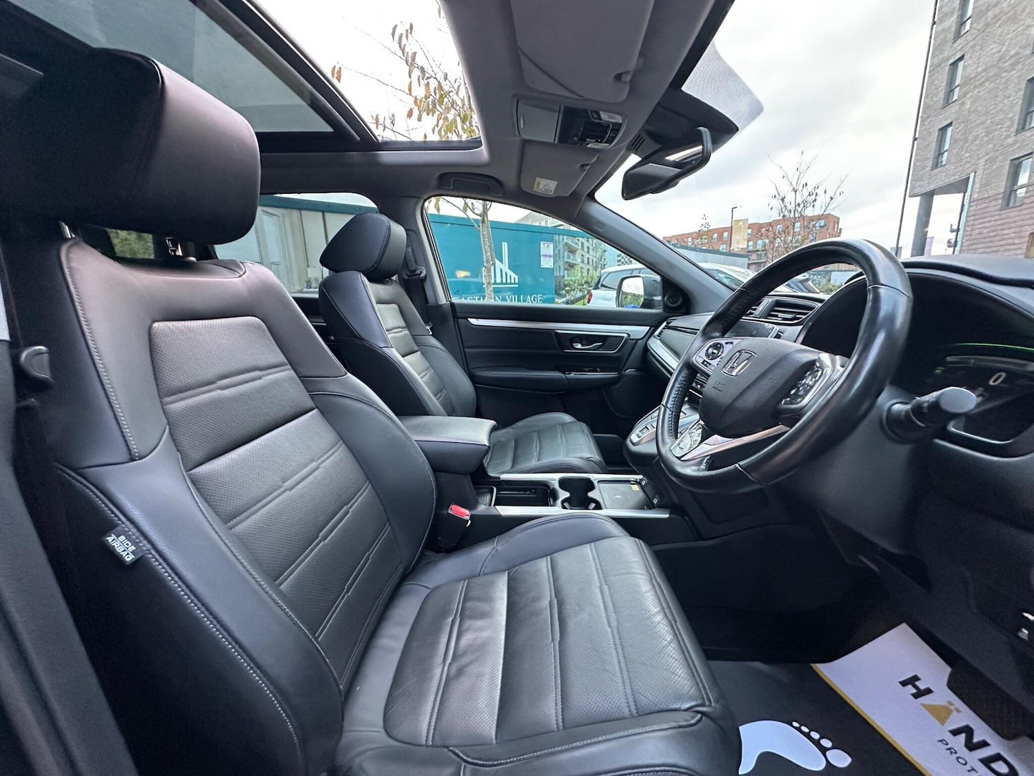 Used Honda CR-V 2023 for sale - 76702197: Photo 34