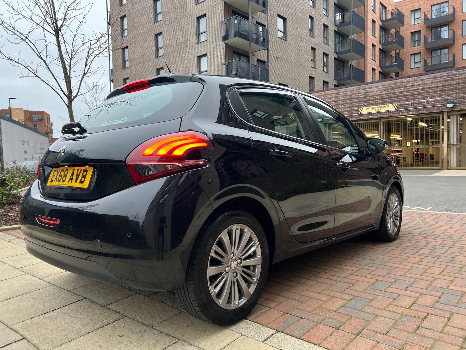 Used Peugeot 208 2018 for sale - 77267031: Photo 15