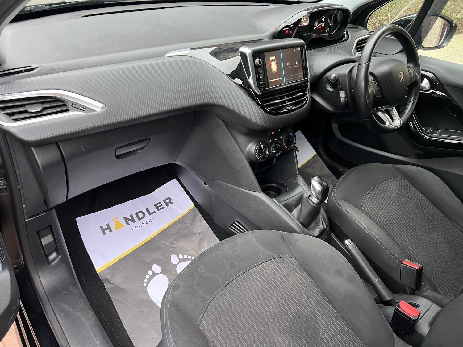 Used Peugeot 208 2018 for sale - 77267031: Photo 4