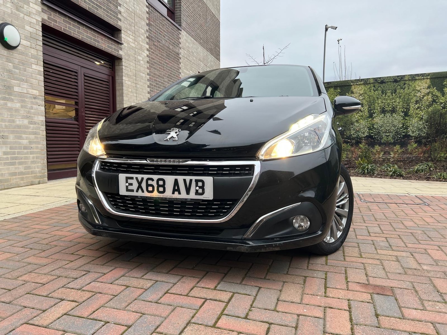 Used Peugeot 208 2018 for sale - 77267031: Photo 7