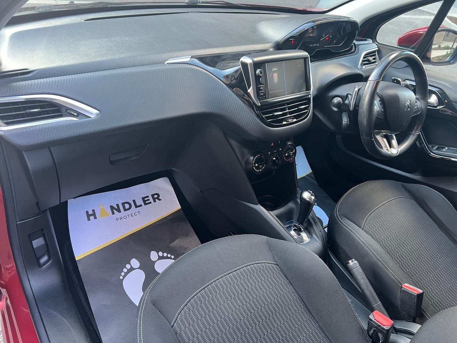 Used Peugeot 208 2018 for sale - 77050253: Photo 3