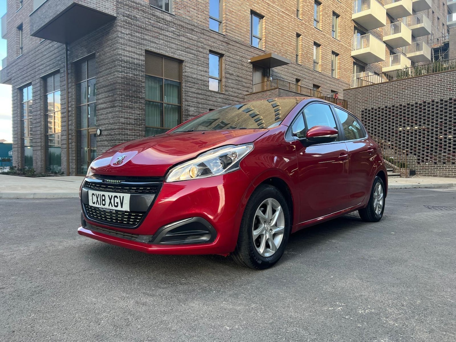Used Peugeot 208 2018 for sale - 77050253: Photo 5