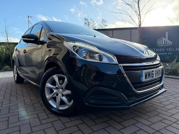 Used Peugeot 208 2016 for sale - 76913827: Photo
