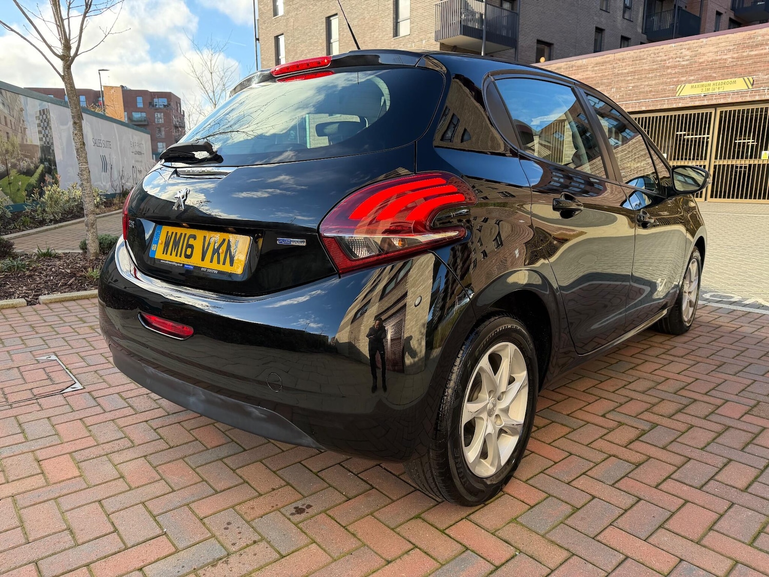Used Peugeot 208 2016 for sale - 76913827: Photo 24