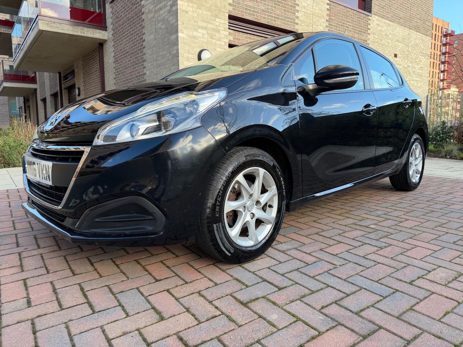Used Peugeot 208 2016 for sale - 76913827: Photo 5